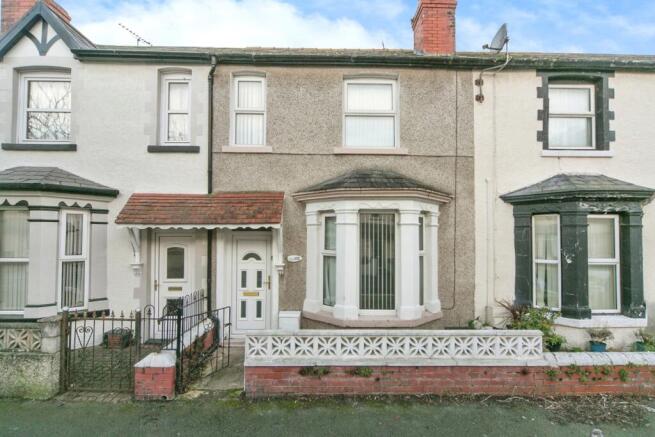 2 bed property, in Winllan Avenue, £169,000
