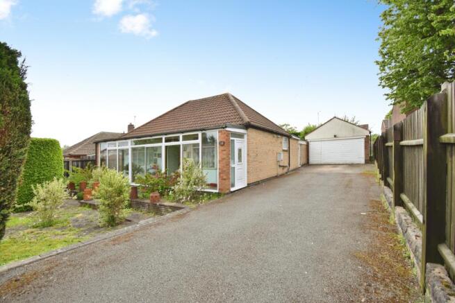 4 bed property, in Ocean Road, £525,000