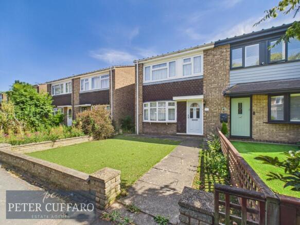 3 bed property, in Molesworth, £435,000