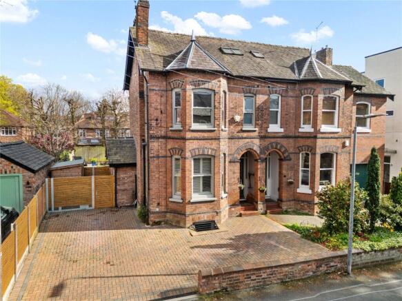 4 bed property, in Cambridge Road, £1,150,000