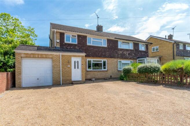 3 bed property, in Gatland Lane, £450,000
