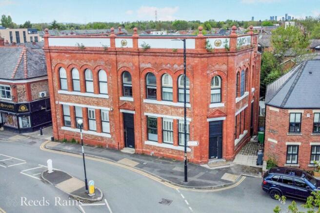 4 bed property, in Church Road, £345,000