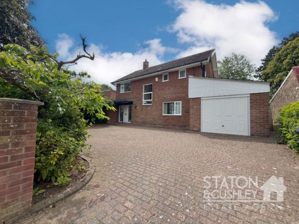 4 bed property, in Gordondale Road, £350,000