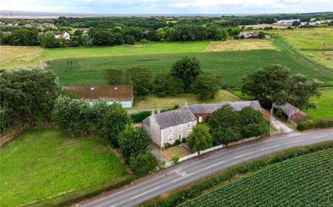 4 bed property, in Alt Road, £700,000
