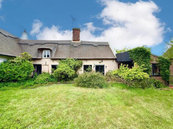 3 bed property, in Waxham Road, £220,000