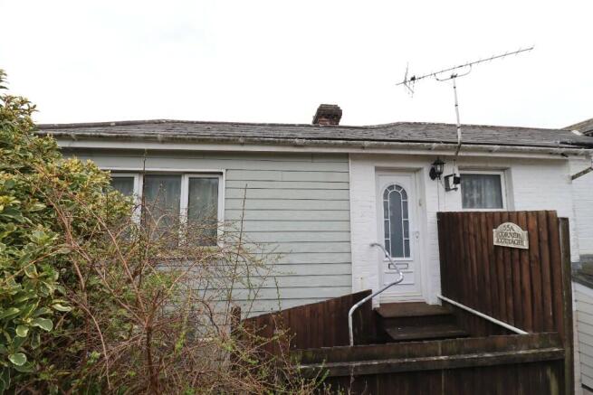 1 bed property, in Regent Street, £60,000