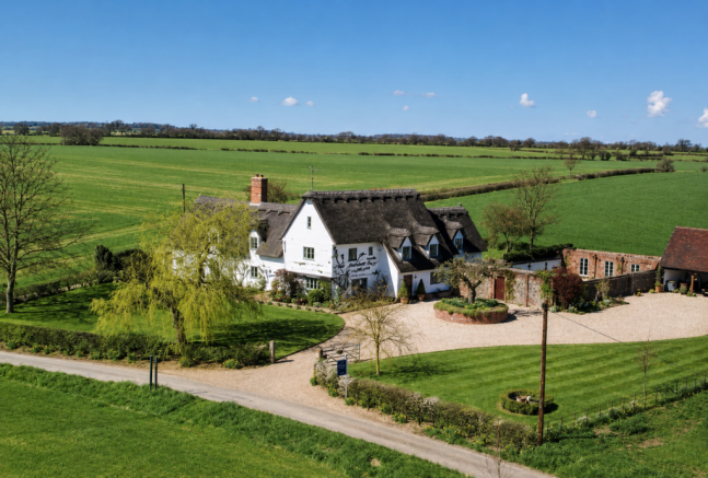 5 bed property, in Huntsmans Lane, £1,400,000