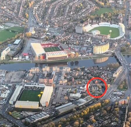 Land, in Meadow Lane, £2,200,000