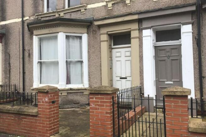 Studio, in 15, £8,000