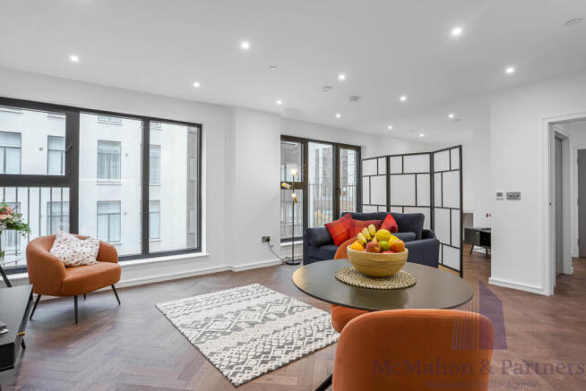 1 bed property, in Minories, £800,000