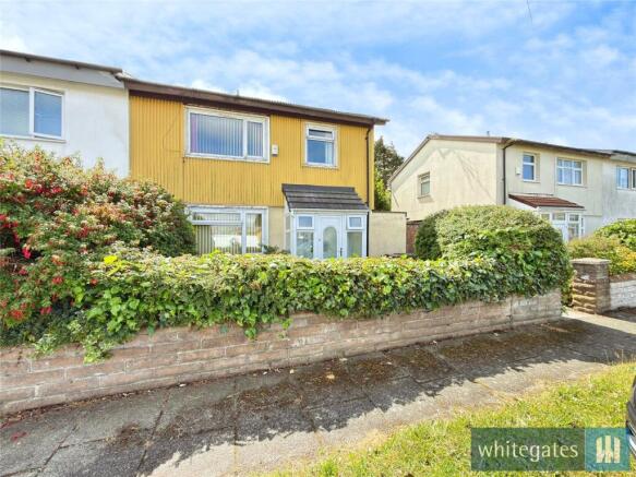 3 bed property, in Anderson Road, £80,000