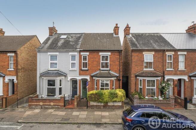 3 bed property, in Dudley Street, £225,000