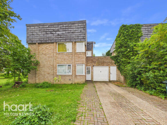 3 bed property, in Hanmer Road, £400,000