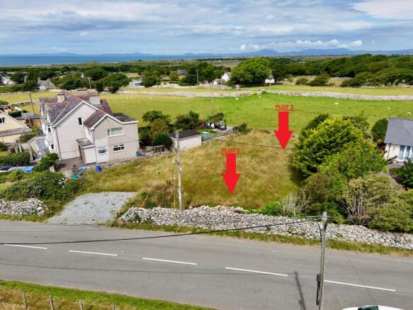 4 bed property, in Plots 1 and 2, £80,000