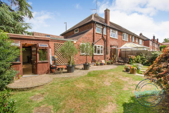 4 bed property, in Kenpas Highway, £435,000