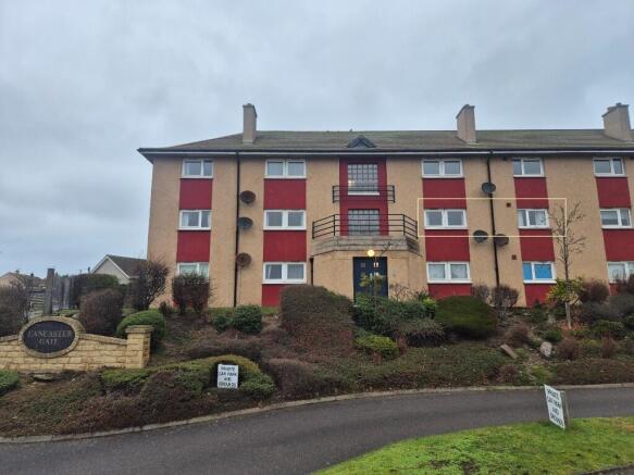 2 bed property, in Manson Terrace, £100,000