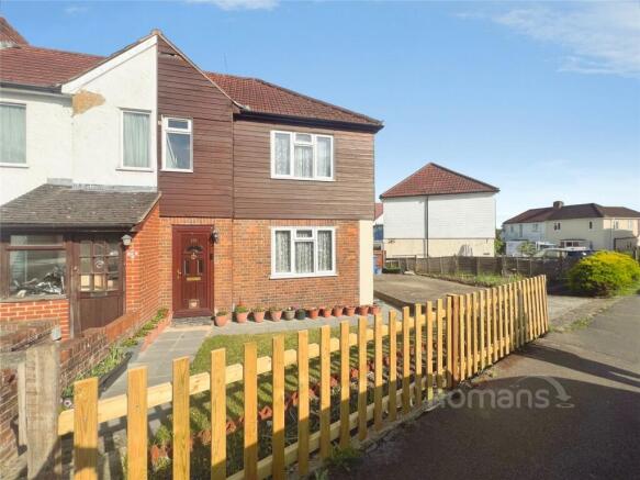 3 bed property, in Roberts Road, £335,000