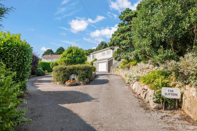 5 bed property, in Shaugh Prior, £850,000