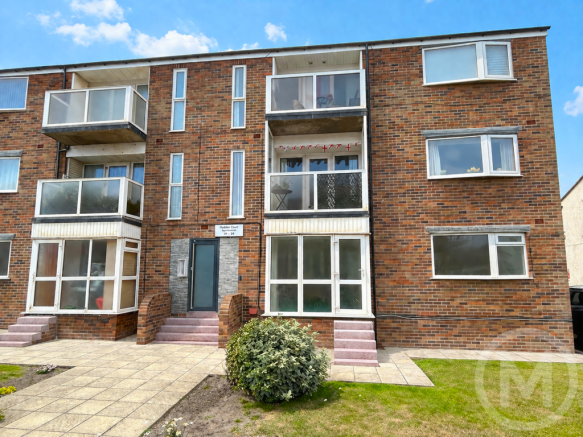 2 bed property, in 22 Haddon Court, £99,950