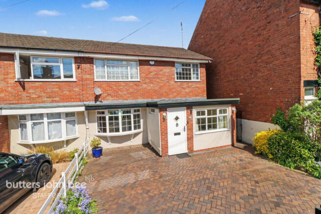 3 bed property, in Cramer Street, £250,000