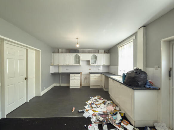 3 bed property, in 91 Maple Street, £25,000