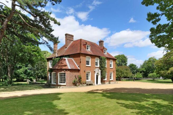 6 bed property, in Thame Road, £2,500,000