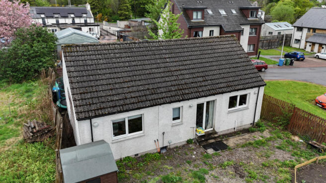 3 bed property, in Novar Road, £180,000