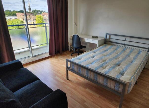 4 bed property, in Cumberland Market, £550,000