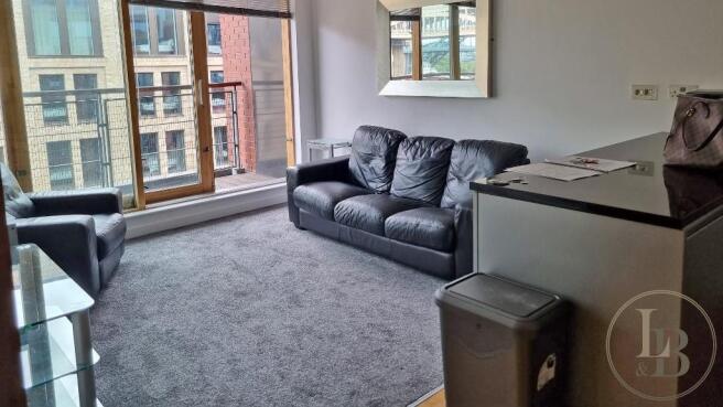 2 bed property, in 58 Close, £200,000