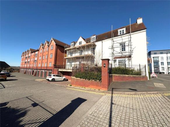 1 bed property, in Bowling Green Street, £149,500