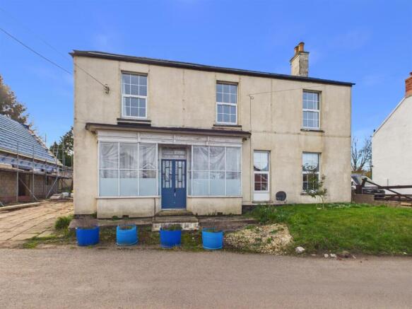 4 bed property, in The Old Post Office, £310,000