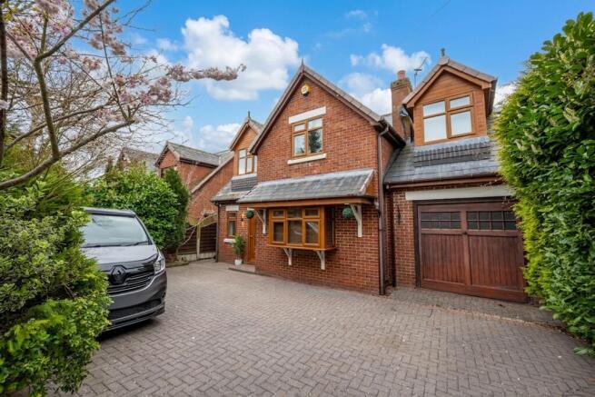 4 bed property, in Hillock Lane, £485,000