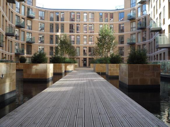 1 bed property, in Flat 7 41 Essex Street, £85,000
