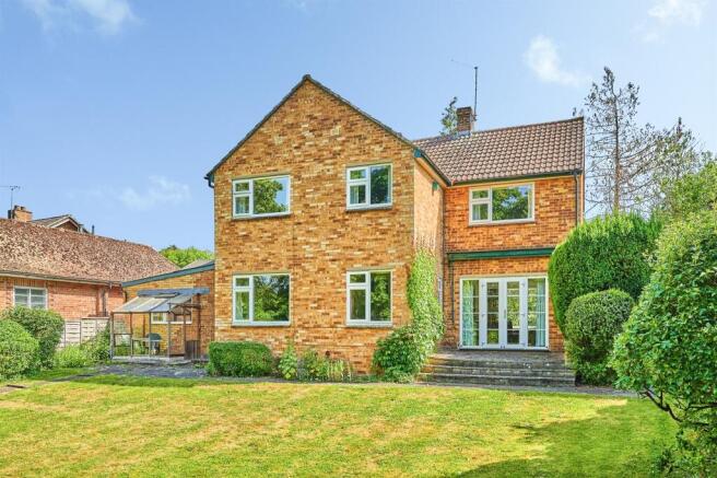 5 bed property, in Symonds Lane, £830,000