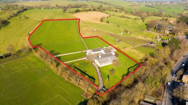 5 bed property, in Skipton Road, £950,000