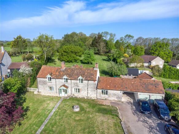 6 bed property, in High Ham, £750,000