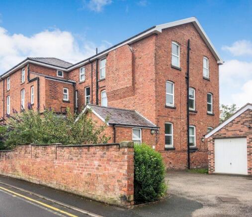 13 bed property, in Gadsby House, £595,000