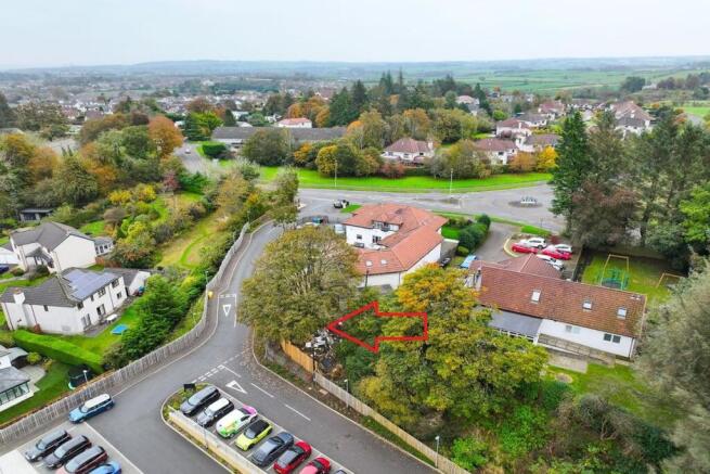 Studio, in Land To The Rear Of, £40,000